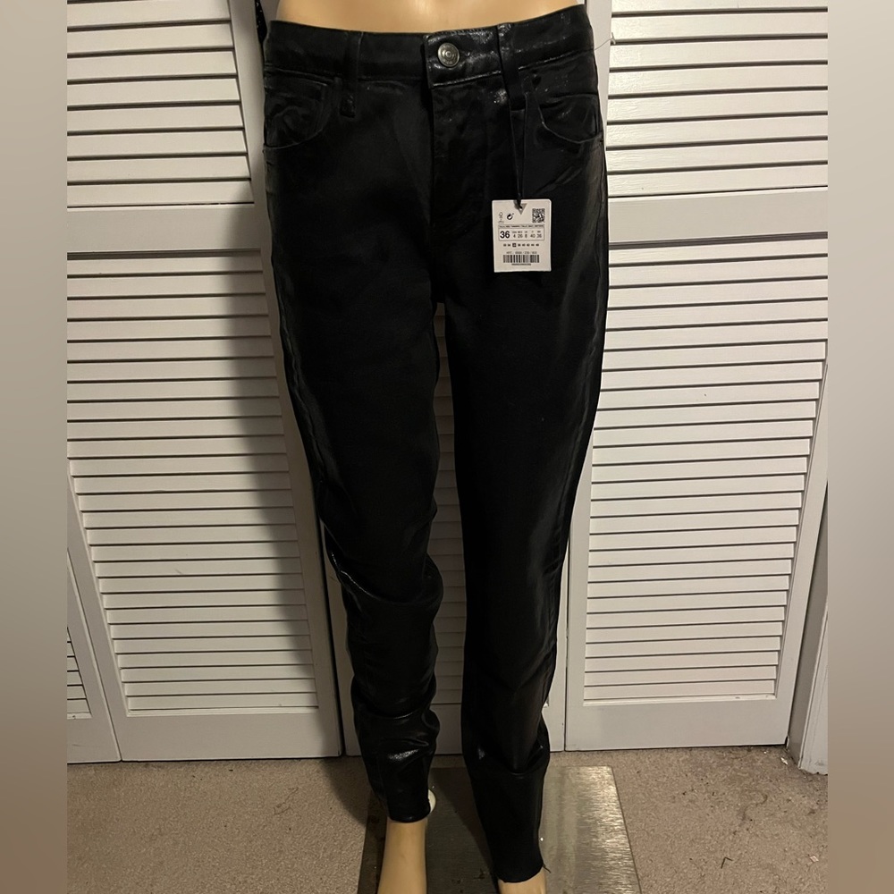 SALE Cool Zara size 4 black jeans mid rise loose fit straight leg pants
